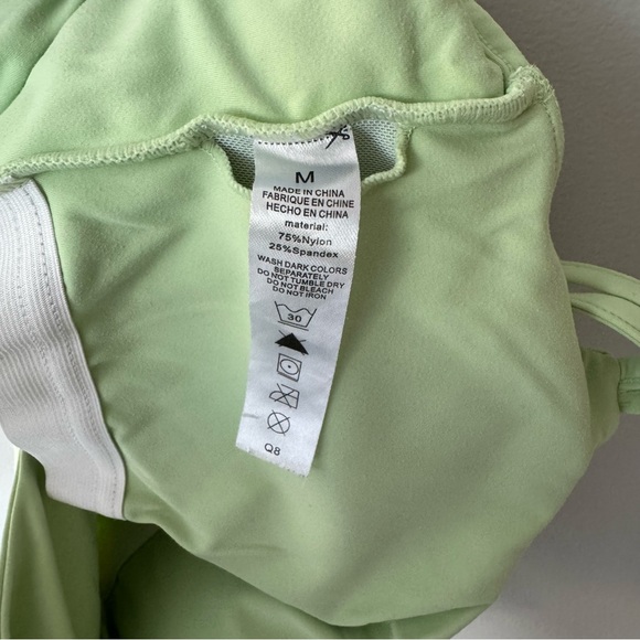 Lime Green Cross Back Sports Bra Size Medium - Picture 5 of 5